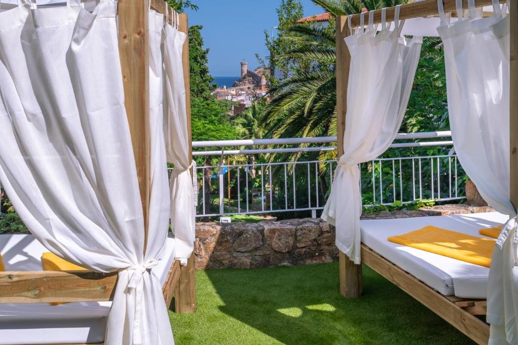 Hotel GHT Neptuno