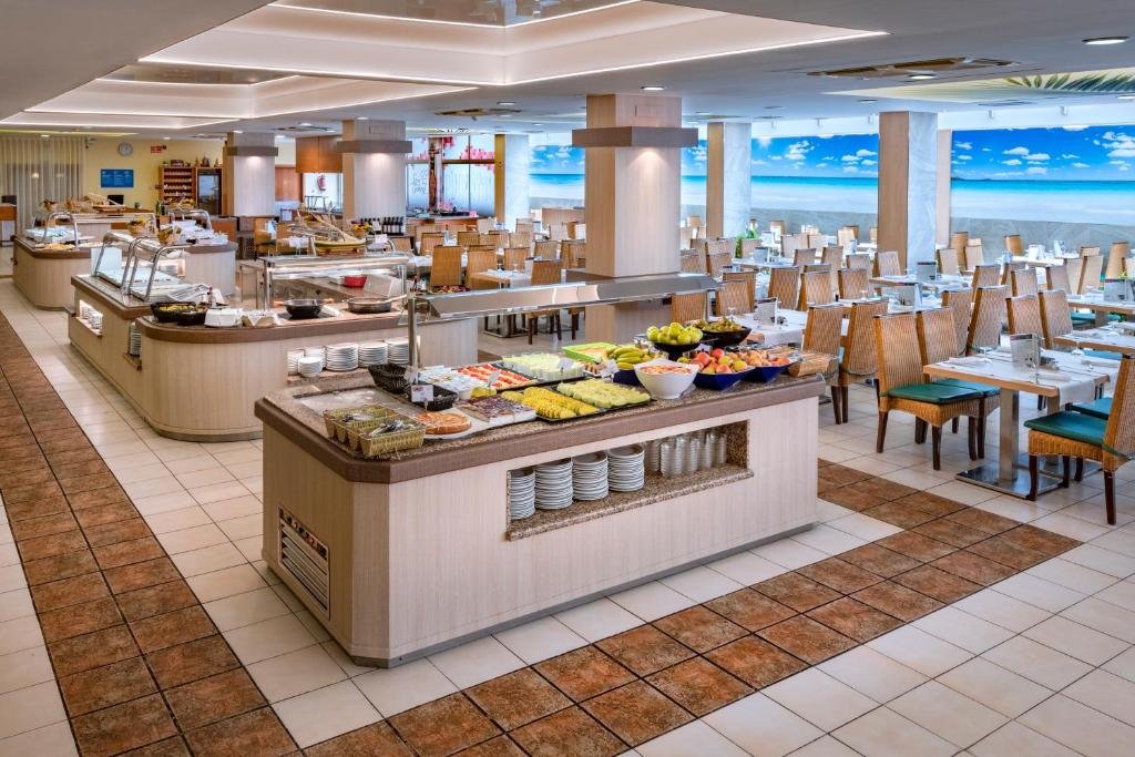 Hotel GHT Oasis Tossa & SPA