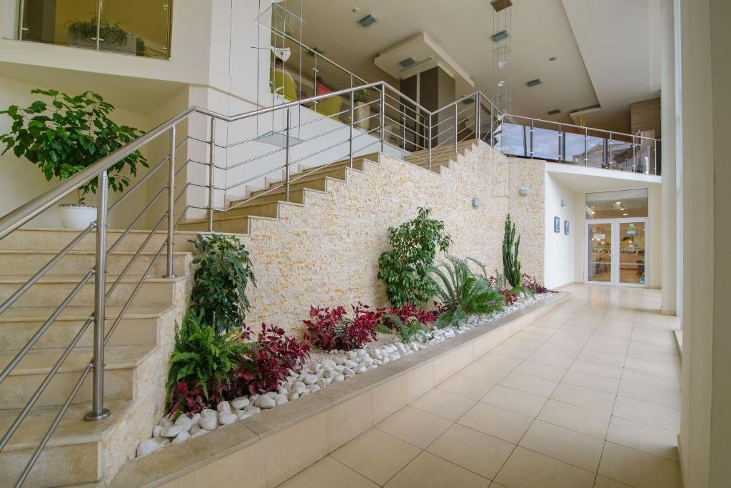 Madara Park Hotel