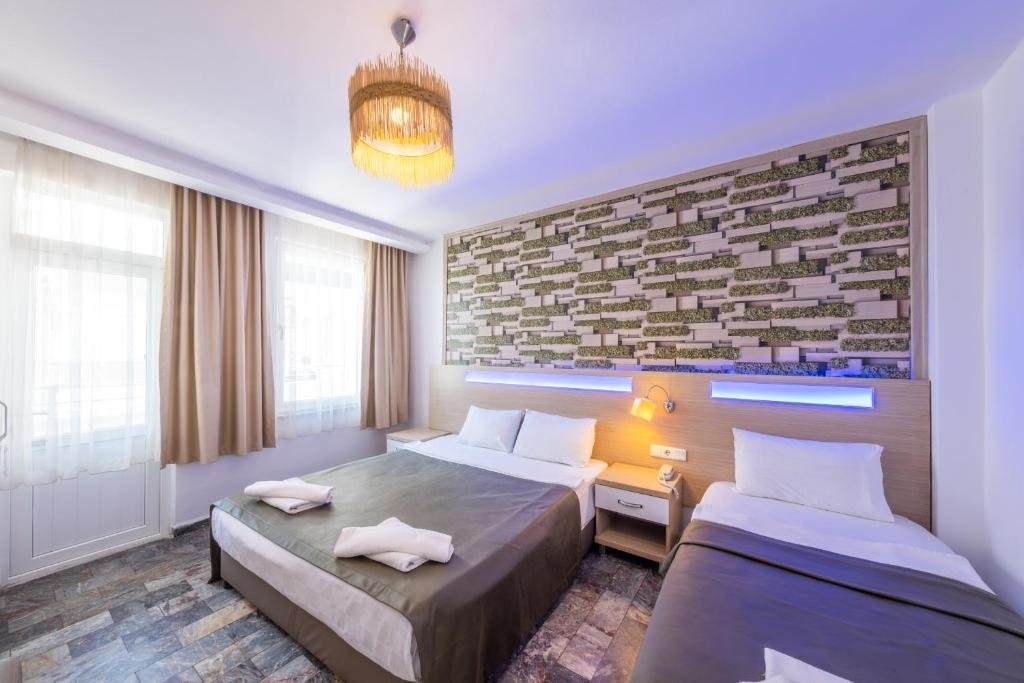 BORA BORA BUTIK HOTEL