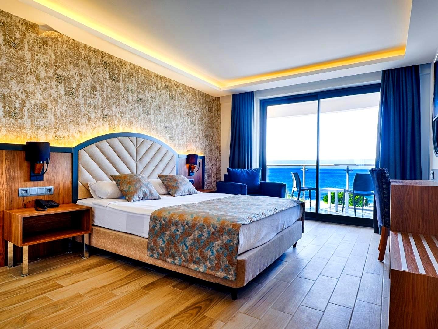 GRAND UYSAL BEACH HOTEL