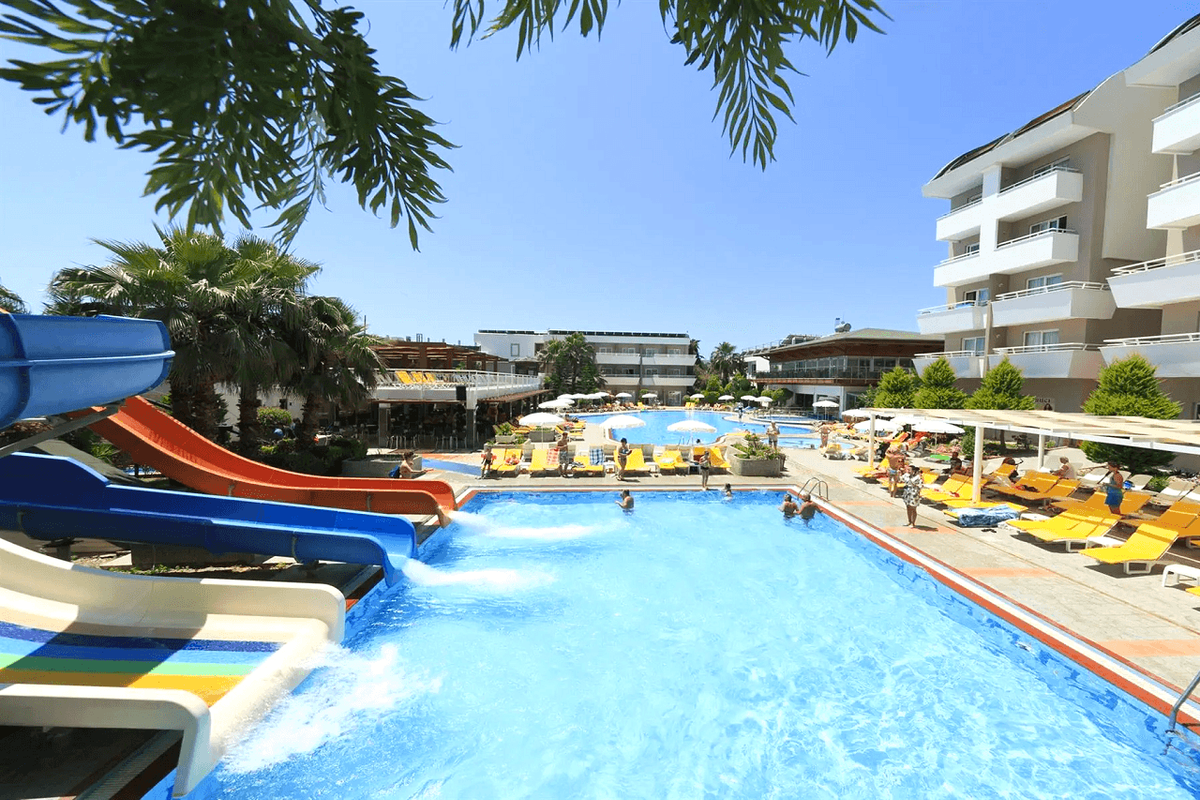 CLUB MERMAID VILLAGE