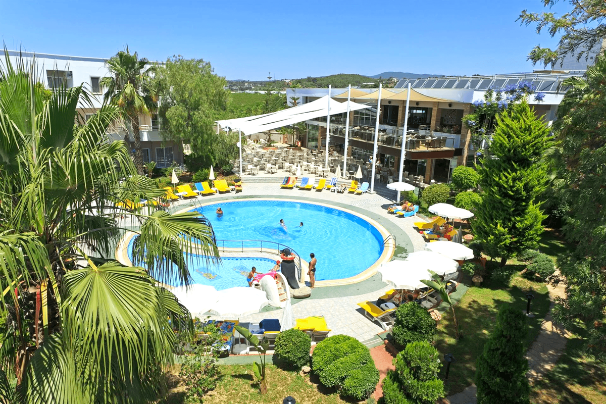 CLUB MERMAID VILLAGE