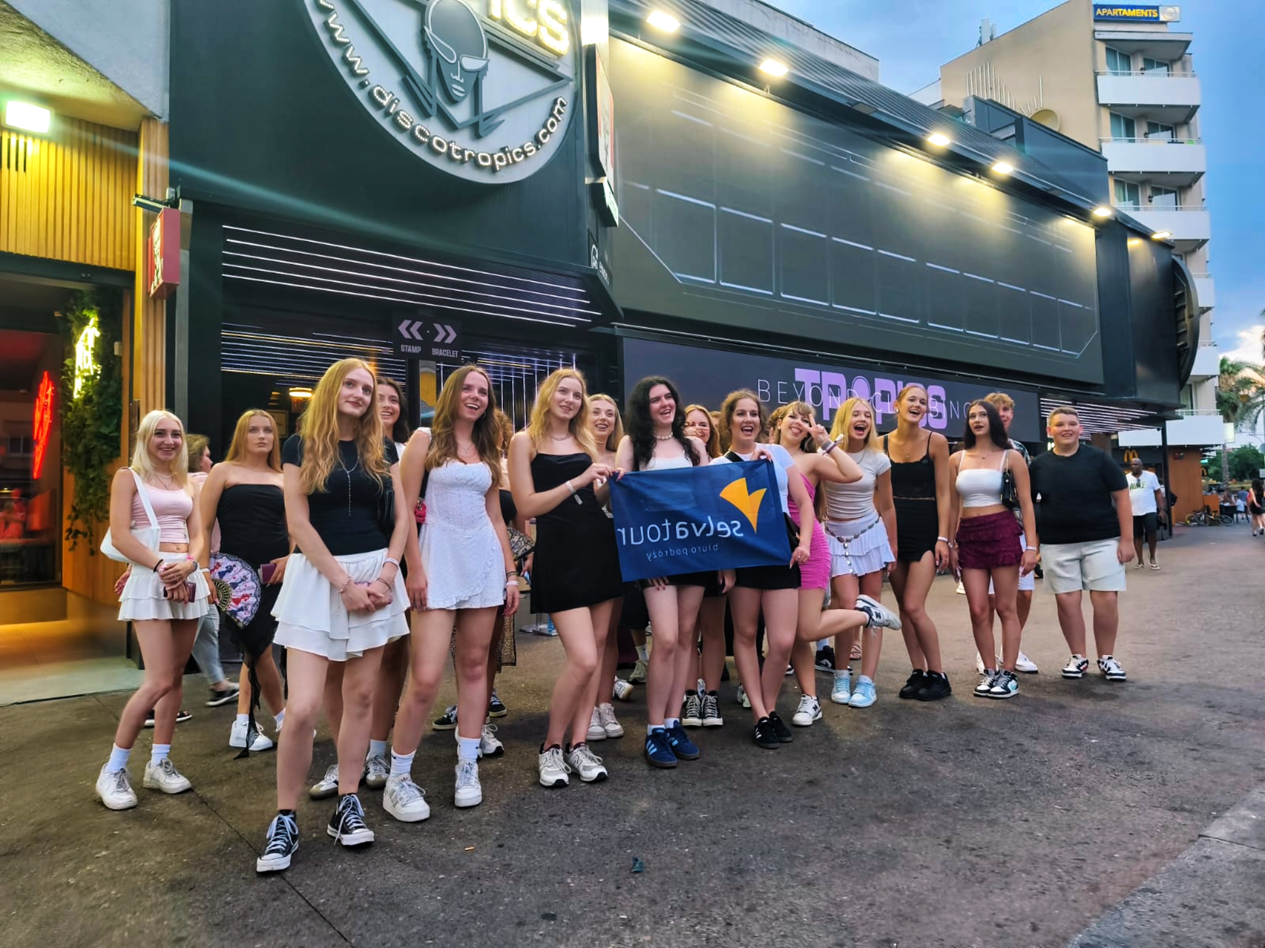HISZPANIA LLORET DE MAR DON JUAN 14 – 19 LAT