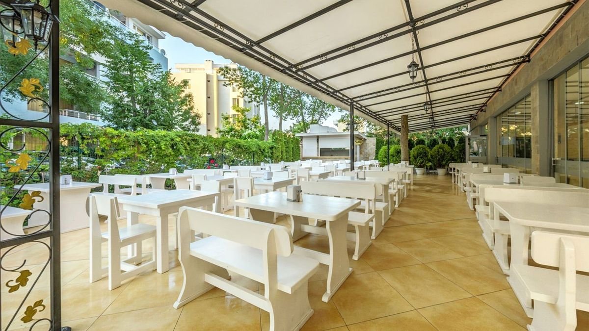 HOTEL RIVA PARK