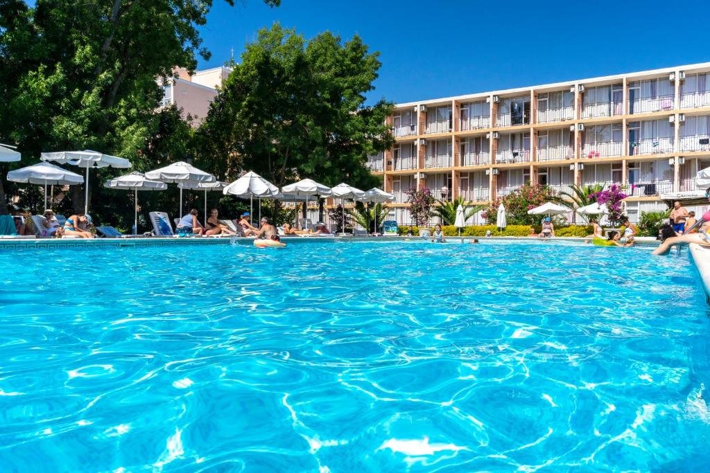 HOTEL RIVA PARK