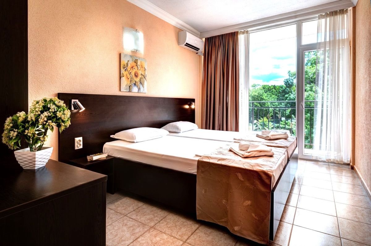 HOTEL RIVA PARK