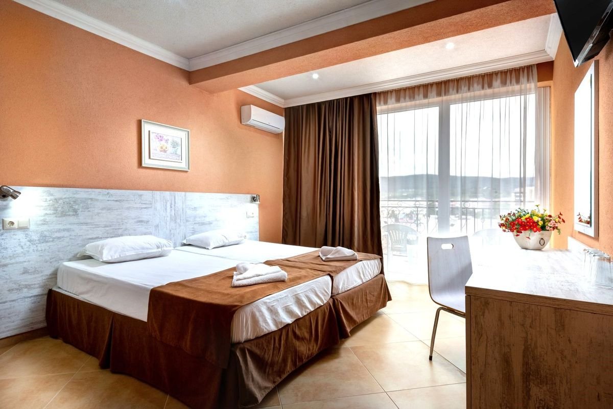 HOTEL RIVA PARK