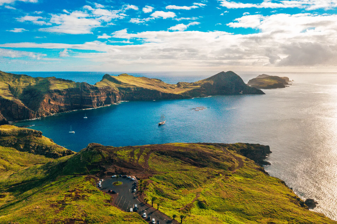 MADEIRA WYSPA WIECZNEJ WIOSNY
