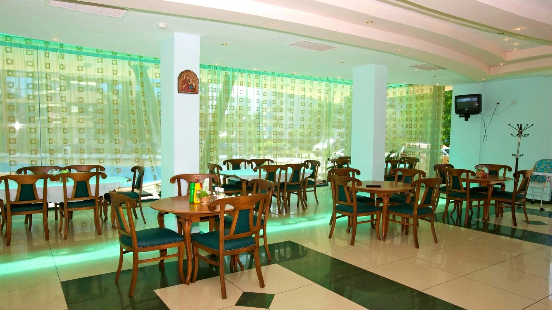 Arda Hotel