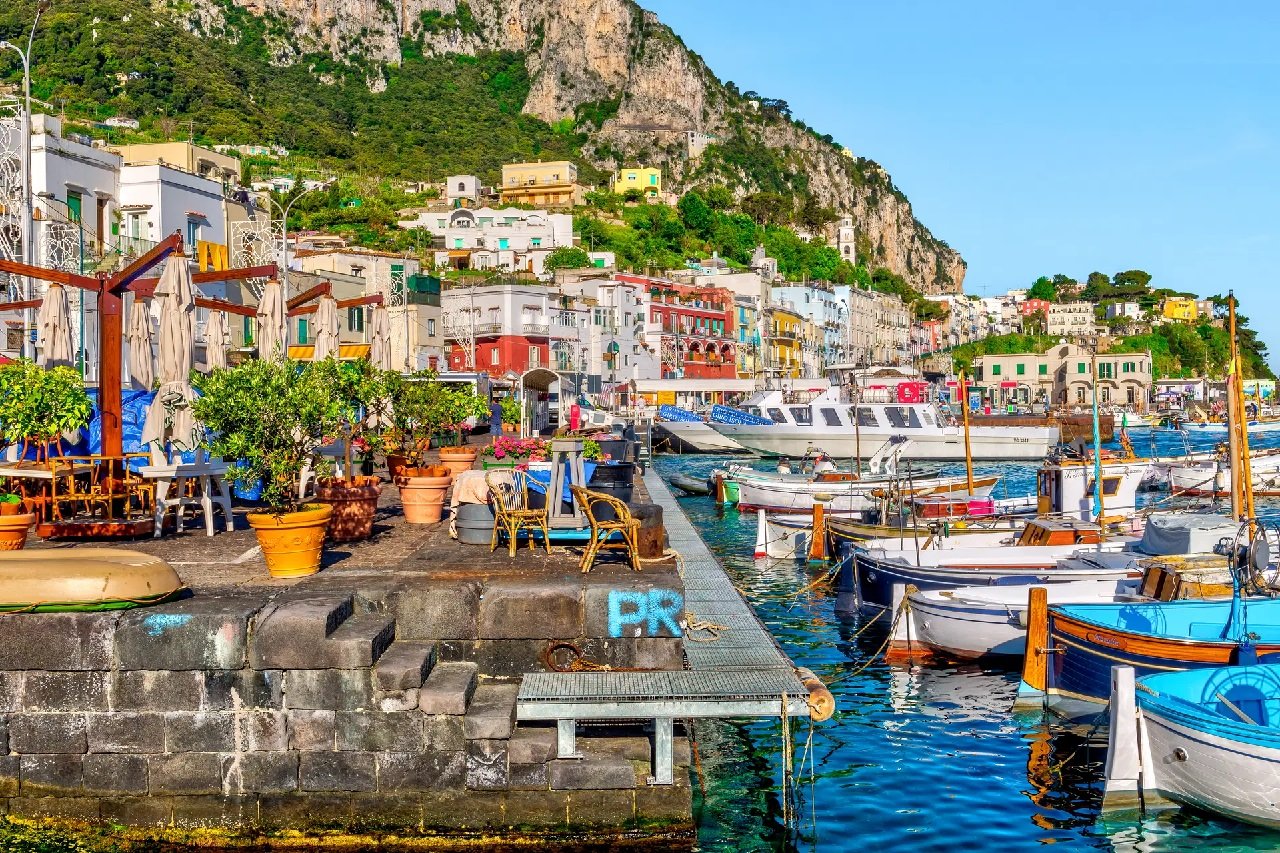 SKARBY NEAPOLU I WYSPA CAPRI