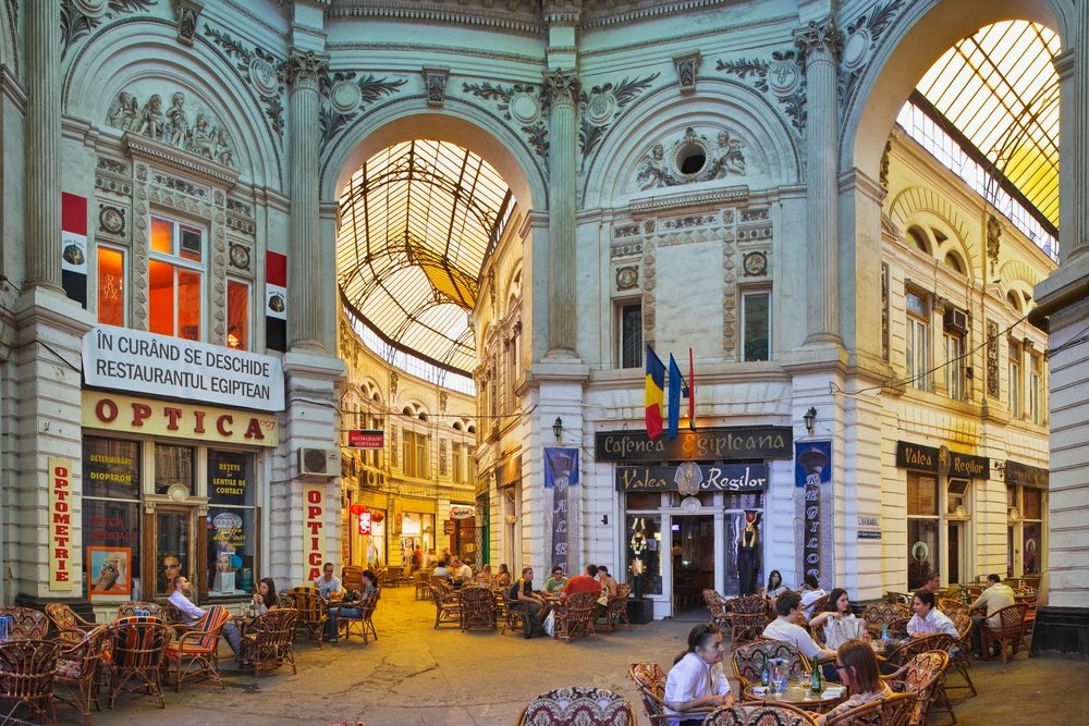 Bukareszt & Zamek Drakuli – mroczna przygoda w sercu Rumunii