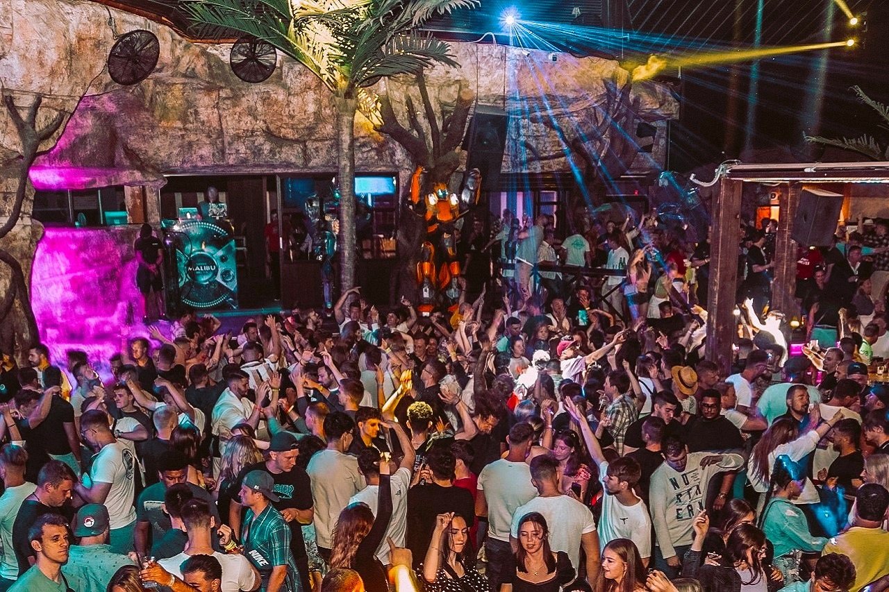 BUŁGARIA ZŁOTE PIASKI HOTEL HELIOS 14 – 19 LAT