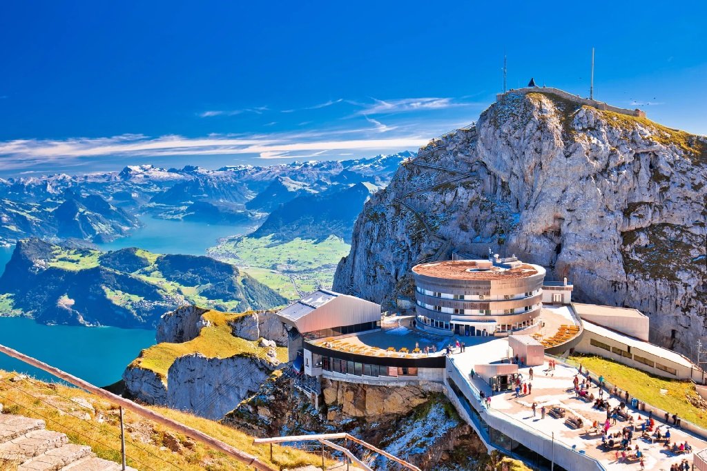 SZWAJCARIA BERNINA EXPRESS I PILATUS, PODRÓŻ NA SZCZYTY ŚWIATA