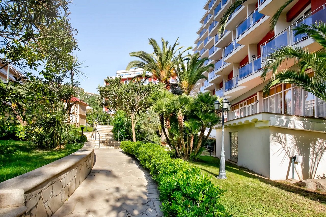 HOTEL DON JUAN + PARYŻ I DISNEYLAND 14 – 19 LAT