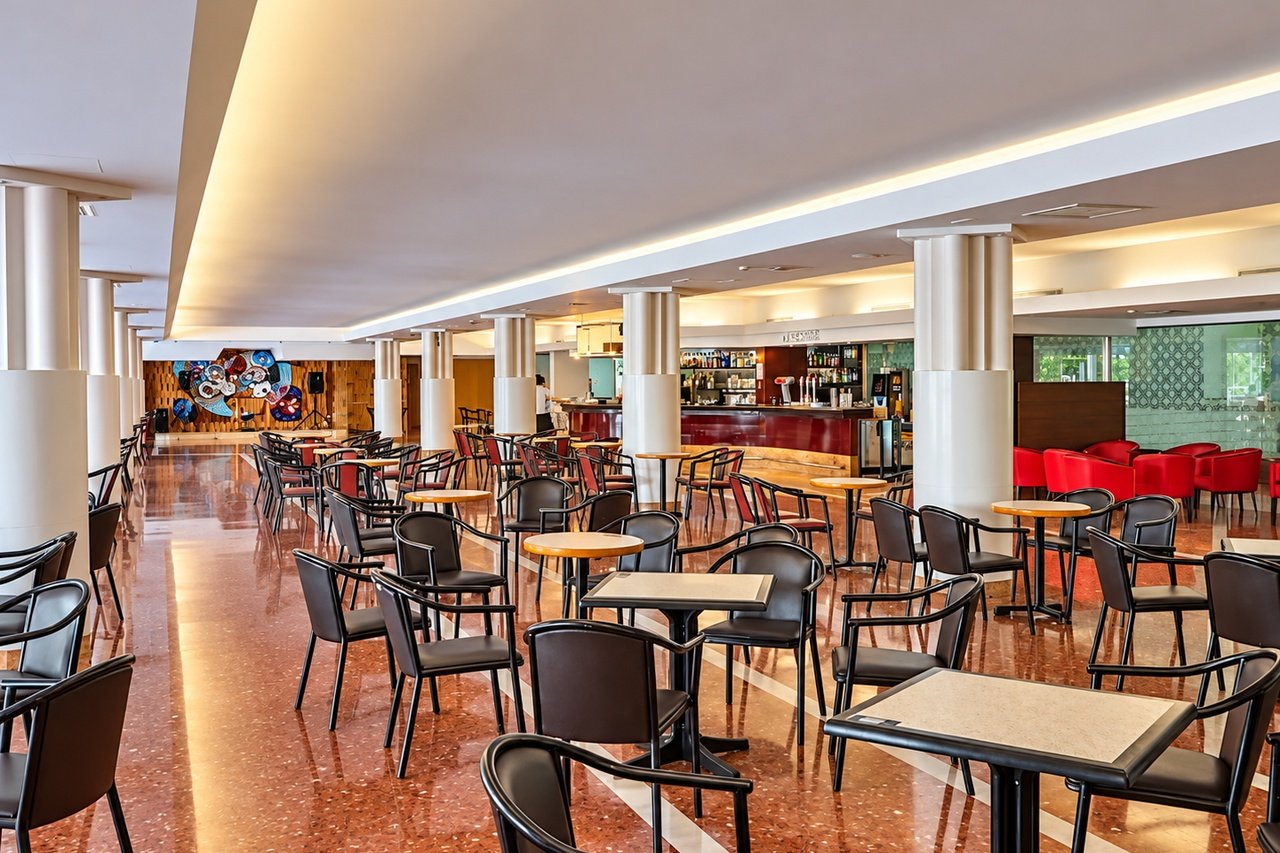 HOTEL DON JUAN 14 – 19 LAT