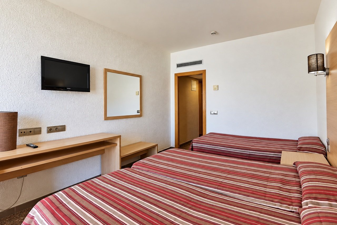HOTEL DON JUAN 14 – 19 LAT