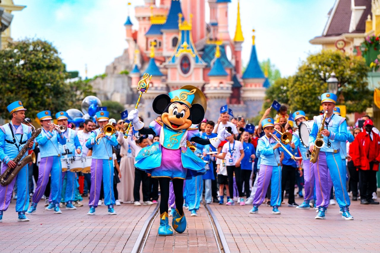 PARYŻ I KRAINA DISNEYA