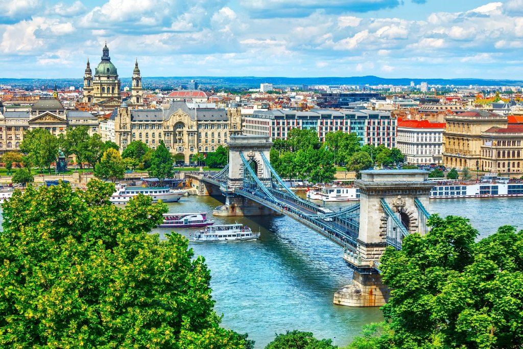 BUDAPESZT, EGER I SMAK WINA