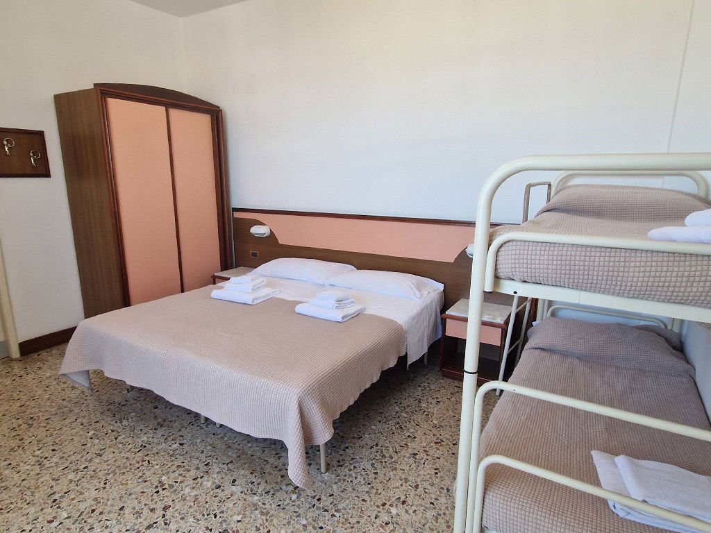 HOTEL ARTIDE + 2 PARKI 14 – 18 LAT
