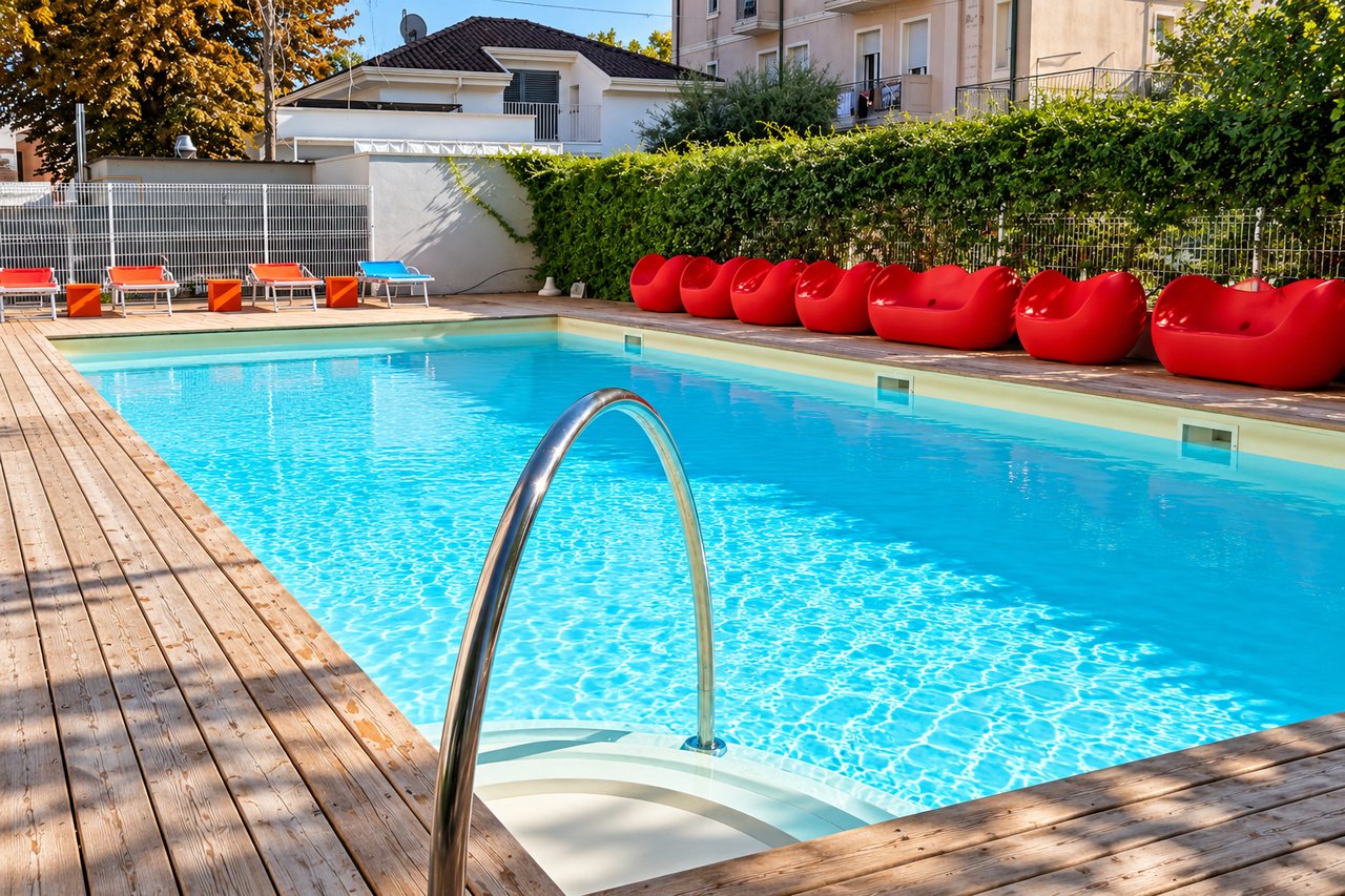 HOTEL MIRAMARE RESORT + 2 PARKI 14 – 19 LAT