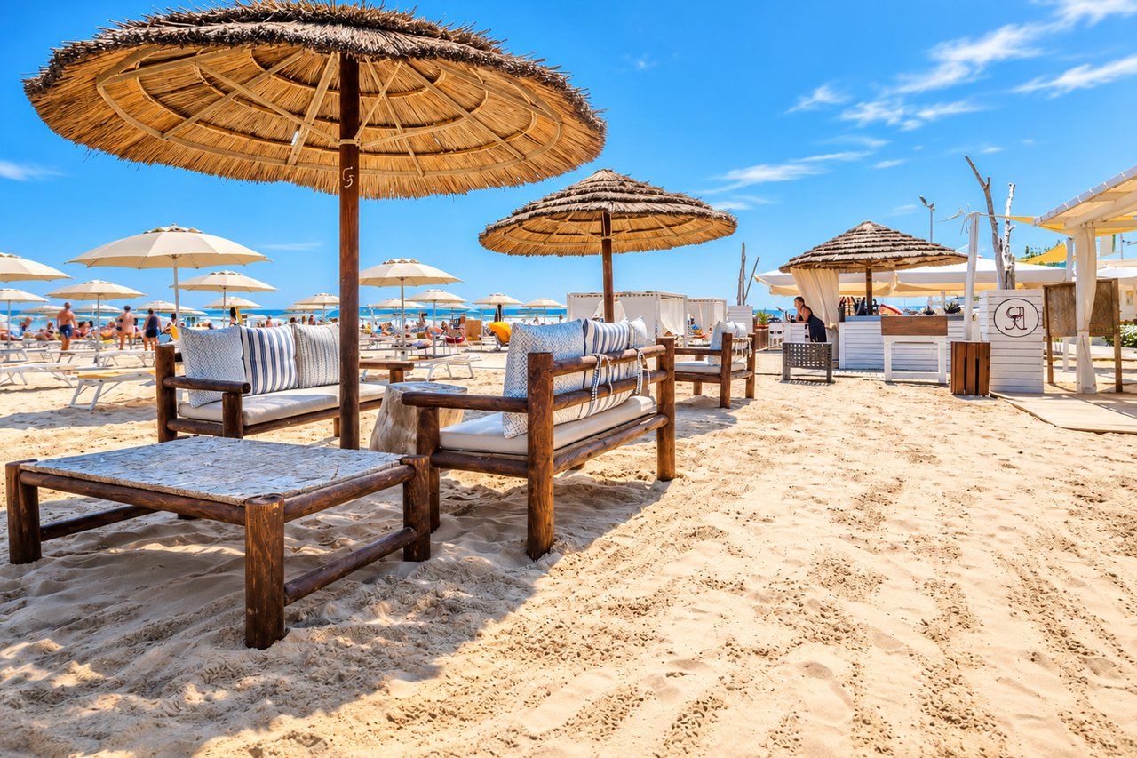 HOTEL MIRAMARE RESORT + 2 PARKI 14 – 19 LAT
