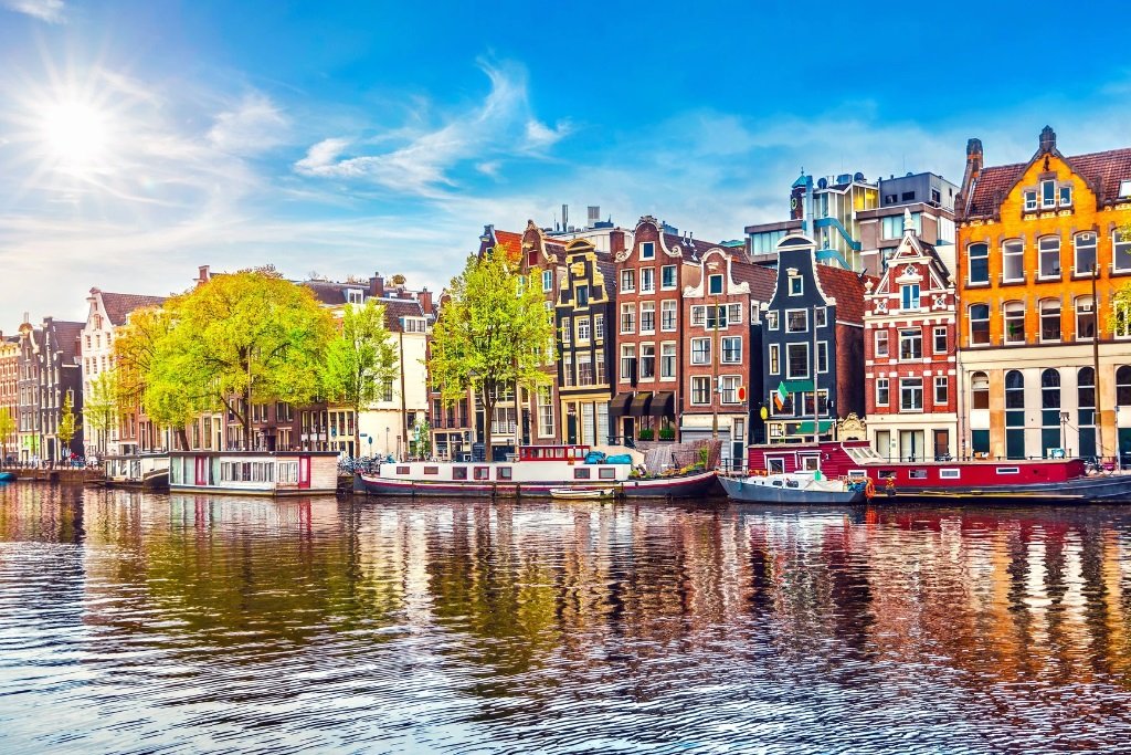KWITNĄCE OGRODY I AMSTERDAM