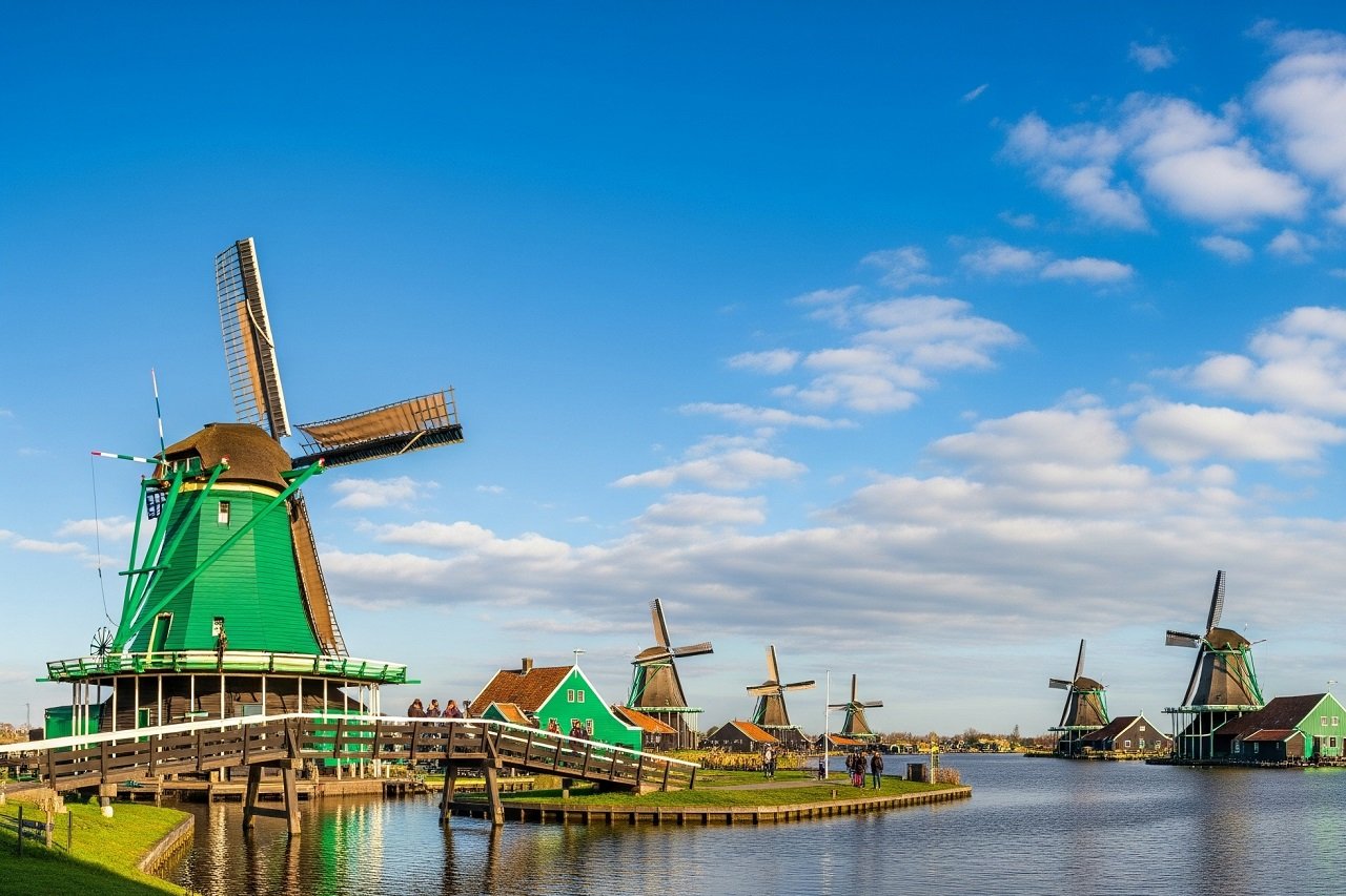 KWITNĄCE OGRODY I AMSTERDAM