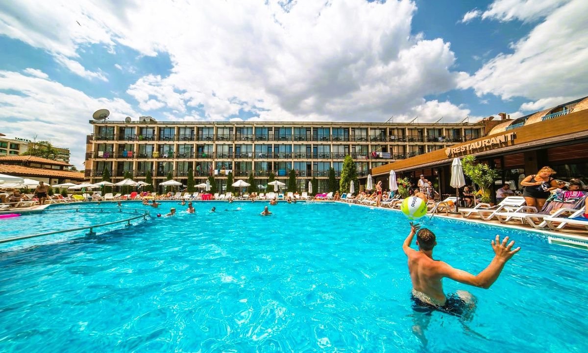 HOTEL BAIKAL