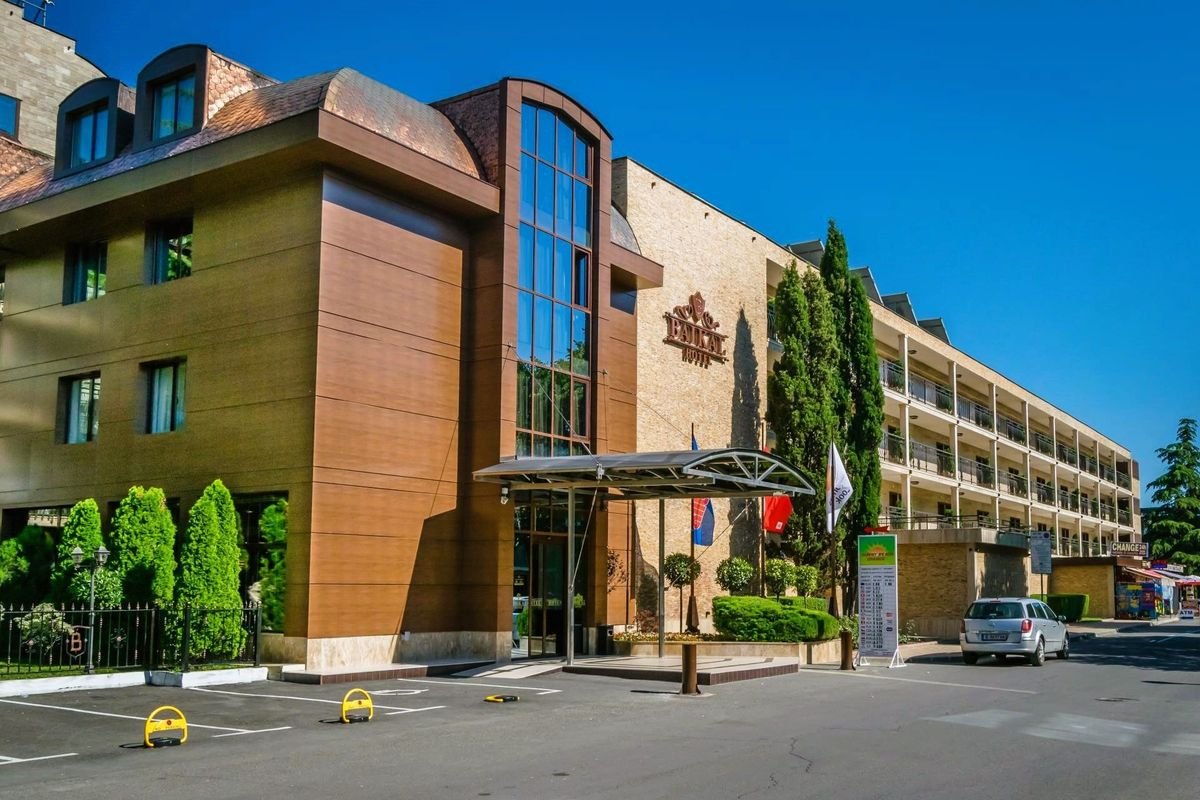 HOTEL BAIKAL