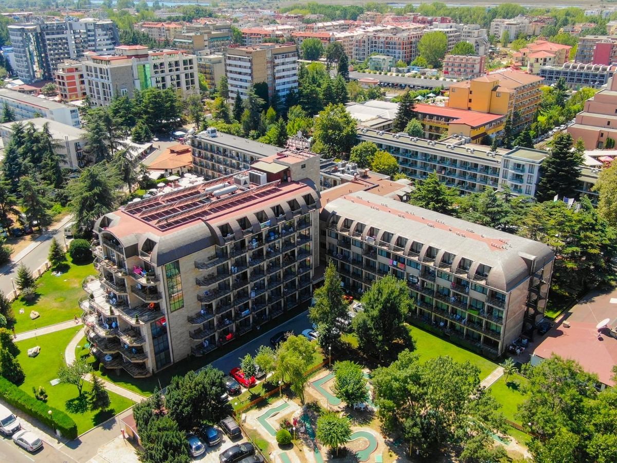 HOTEL BAIKAL