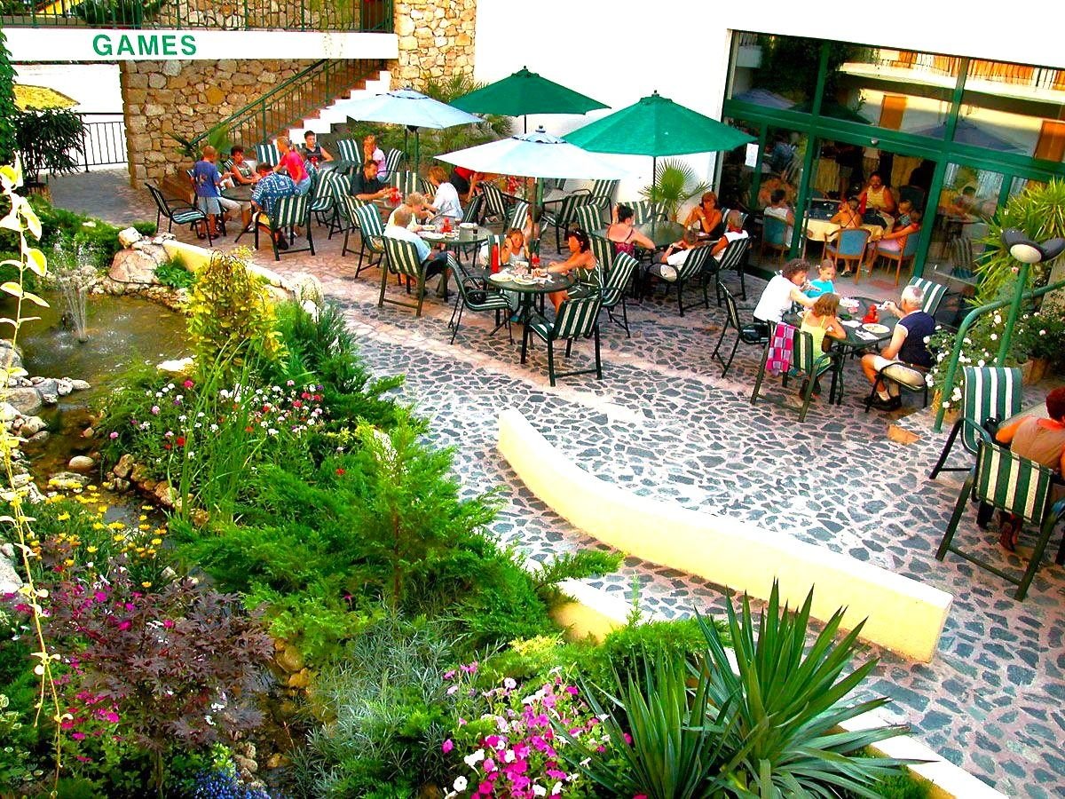 HOTEL TRAKIA